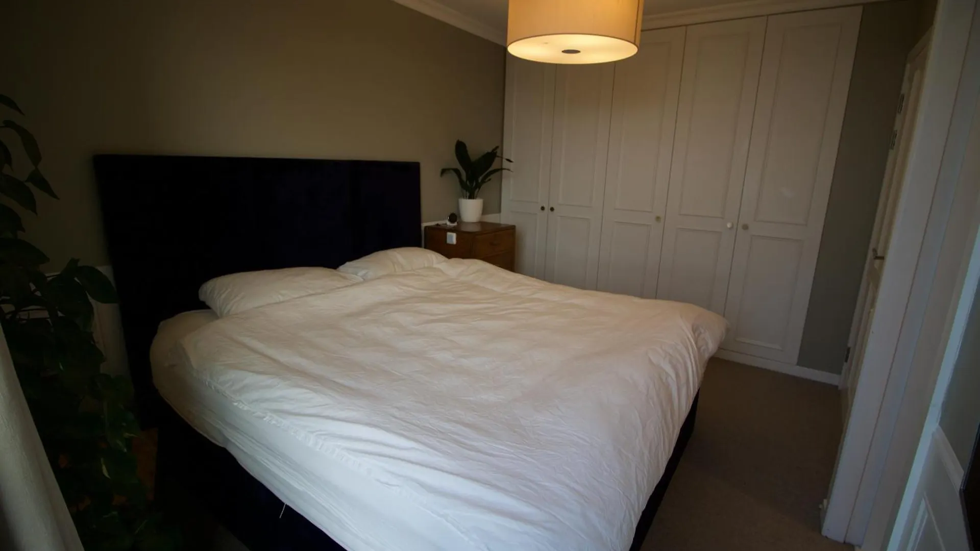 Luxury Surrey Quays Apartment 런던