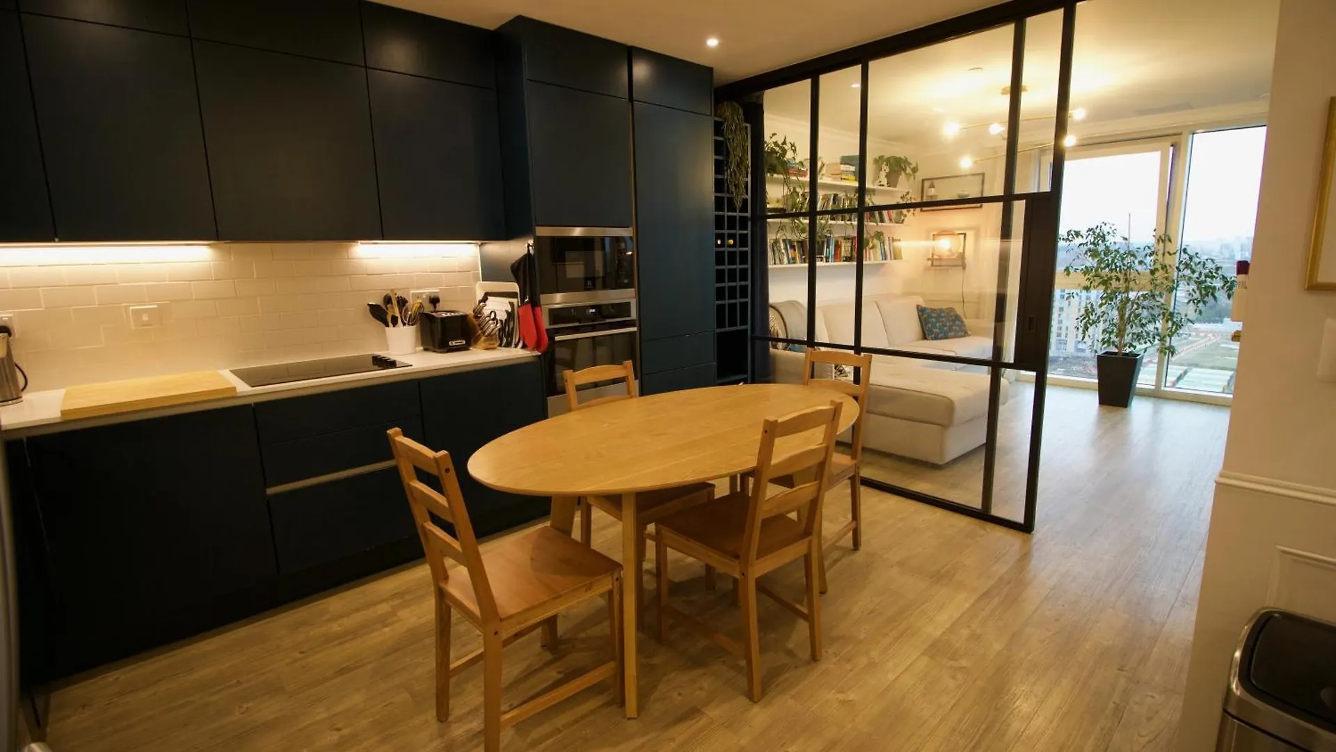 Luxury Surrey Quays Apartment 런던