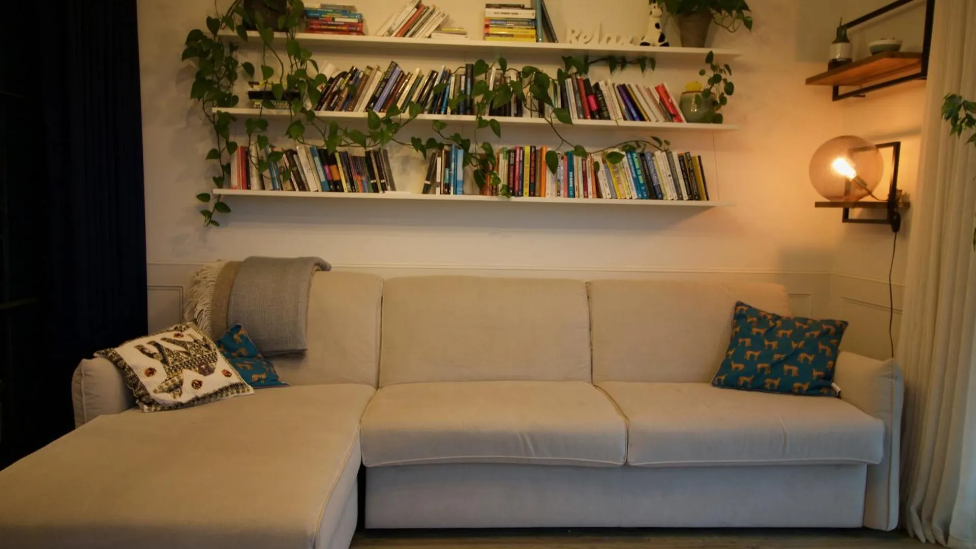 Luxury Surrey Quays Apartment 런던